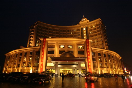 汉爵阳明大酒店